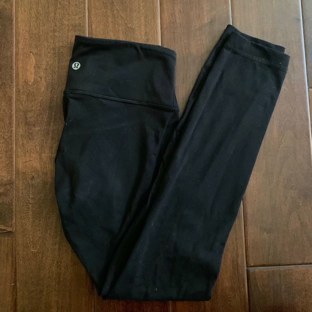 Lululemon black leggings